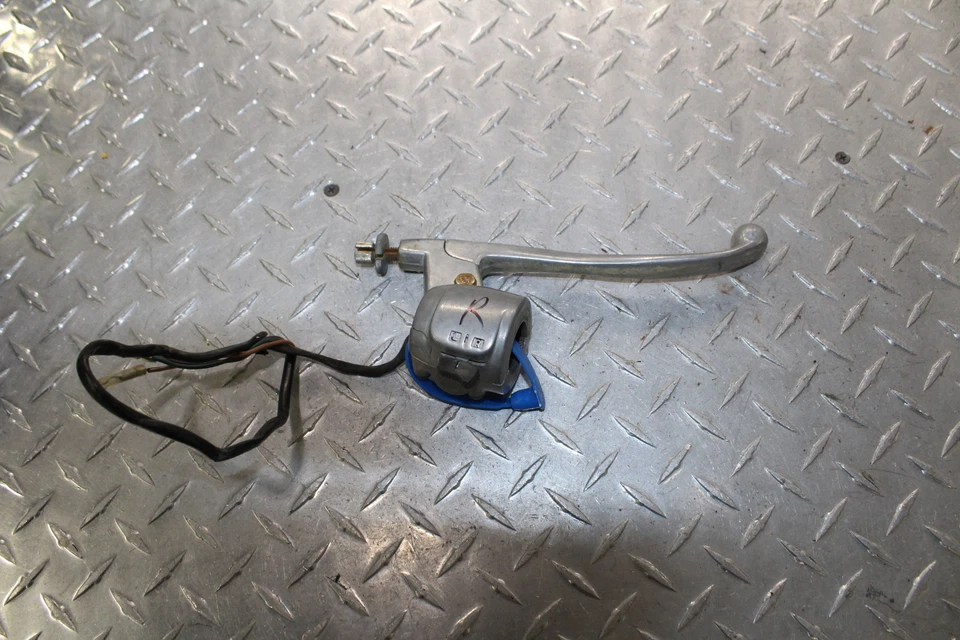 Yamaha Yas1C As1 125 1968 clip derecho en mango interruptor de arranque apagado interruptores Foto 1 de 4