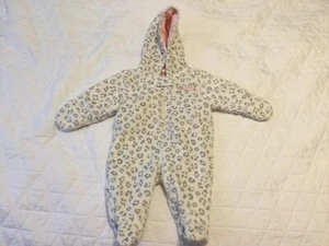 Baby Mädchen 0-3 M weicher Fleece kaltes Wetter Anzug Kind von mir Carters Schneeleopard - Bild 1 von 5