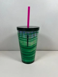 Starbucks 2021 Urlaub schillernd grün gestreift Welle kalte Tasse Becher 16 Unzen NEU - Bild 1 von 8