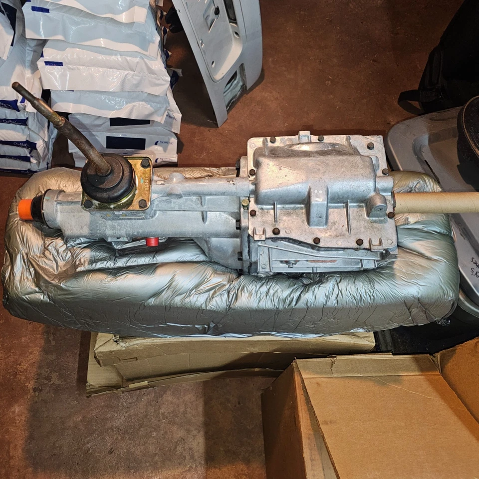 Tremec T5 Transmisson。 全新带盒 — 第 1/4 张图片