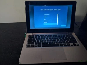 ASUS VivoBook X202E-DH31T 11.6in Silver (Read Description) - Picture 1 of 6