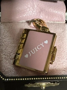 JUICY COUTURE LOOK BOOK CHARM 2008 YJRU2320 NUEVO CON ETIQUETAS y caja, nunca fuera de caja. - Imagen 1 de 11