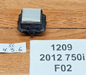 ✅ 2009-2012 BMW F01 F02 750 Rear Heater Blower Motor Resistor Module Unit - Picture 1 of 9