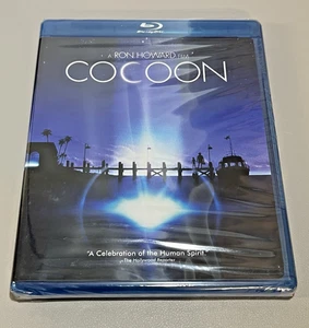Cocoon (Blu-ray 1985) Ron Howard Don Wilford Brimley USA Version OOP RARE - NEU - Bild 1 von 6