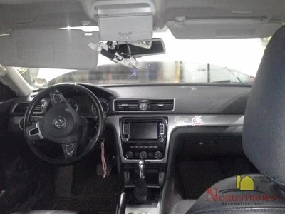 Espejo retrovisor interior Volkswagen Passat 2014 Foto 1 de 4