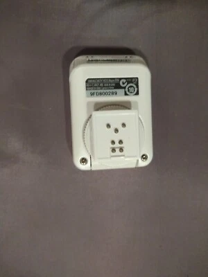 Samsung Flash for NX200 NX210 NX300 NX1000 Cameras - White - VGC (ED-SEF8A - Image 1 of 3