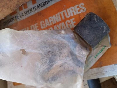 peugeot 403 rubber hose part genuine NOS - Image 1 of 3