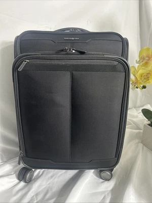 Samsonite Silhouette 17 Expandable Carry On Spinner Suitcase Black - Image 1 of 4