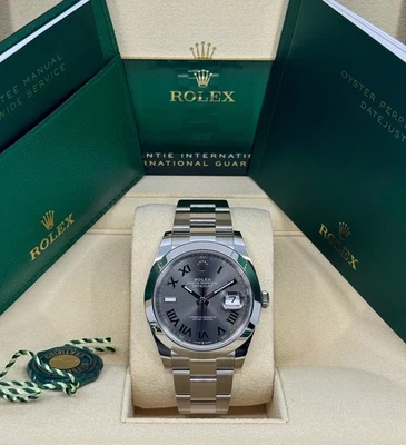 Rolex Datejust 41 mm sin usar, acero, Wimbledon, pizarra, Oyster, 126300, con fecha 2025 Foto 1 de 4