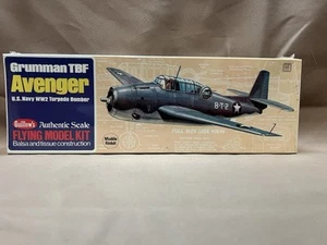 NIB VTG Guillow's Grumman TBF Avenger U.S. Navy WW2 Torpedo Bomber Model Kit 509 - Picture 1 of 6