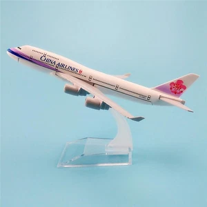 Modellino aereo pressofuso in lega 1:400 16 cm China Airlines Boeing 747-400 collezione - Foto 1 di 7