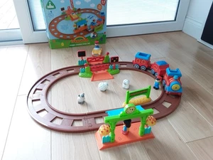 Early Learning Centre ELC Happyland Magic Motion Train - Complete + Extras - Picture 1 of 15
