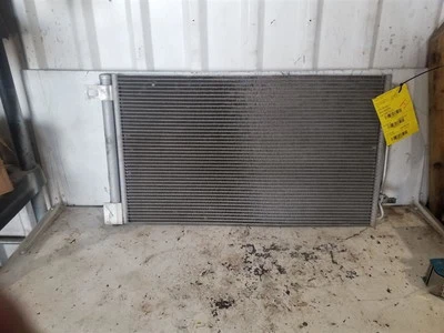 GMC Acadia 2007-2012 condensador de aire acondicionado Foto 1 de 4