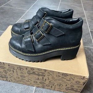 Dr Doc Martens Coppola Black Leather Heel Boots Triple Buckle Womens - size 5 - Picture 1 of 7
