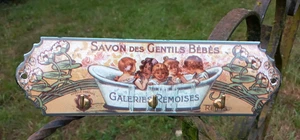 ACCROCHE TORCHONS EMAILLE PUB. savon gentils bébés EMAIL VERITABLE A 800°C NEUF - Picture 1 of 1