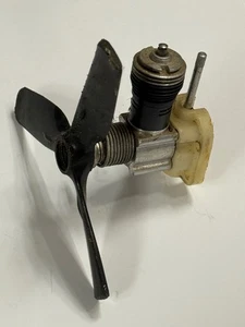 Vintage COX .049 049 Nitro CL FF Free Flight Model Airplane Engine - Picture 1 of 2