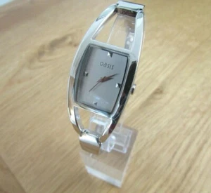  NEW LADIES OASIS WATCH SILVER SQUARE DIAL LINKED BRACELET B719 - Picture 1 of 5