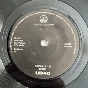 UB40 Dream A Lie b/w Earth Dies Screaming 7" 1980 Solid Centre Paper Labels EX - Picture 1 of 4