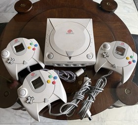 Sega Dreamcast Console With 3 Controllers Untested - NO CORDS
