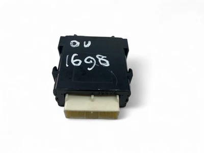 Centralina TOYOTA AURIS E18 85940-02060 32377497 - Immagine 1 di 4