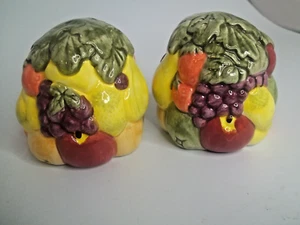 Tuscan Mixed Fruit Salt & Pepper Shaker Set Halloween Fall Hand Painted - Picture 1 of 5