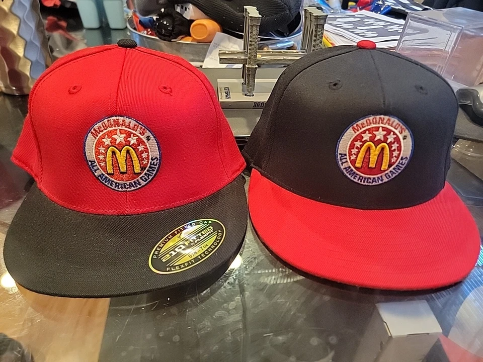 Новый 'McDonald's все Amarican игры Бесплатная доставка!! Черный и красный лот 2 - Изображение 1 из 4