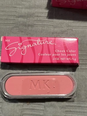 Mary Kay Signature Cheek Color Blush Pink Flamingo 606100 Discontinued NOS - Image 1 of 3