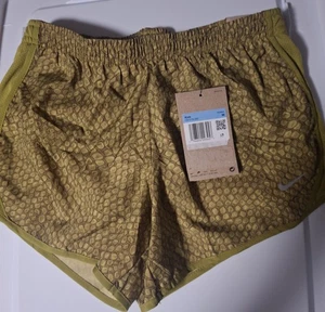 Nike Girls' Shorts - Picture 1 of 1
