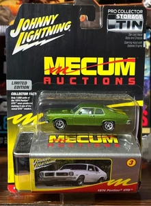 Johnny Lightning Mecum 1974 Pontiac GTO Green 1:64 Diecast w/ Storage Tin - Picture 1 of 1