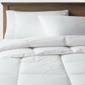Full/Queen Performance Down Alternative All Season Duvet Comforter Threshold - Picture 1 of 8
