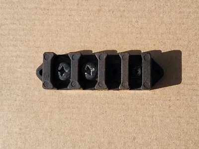 Mercedes 300SD W116 Electrical Wire Junction Block Terminal Connector 4 POS OEM - Image 1 of 4