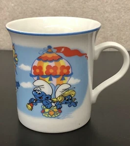 Vtg 1982 Smurf Ceramic Collectables Wallace Berrie Japan Coffee/Tea Mug EUC - Picture 1 of 9