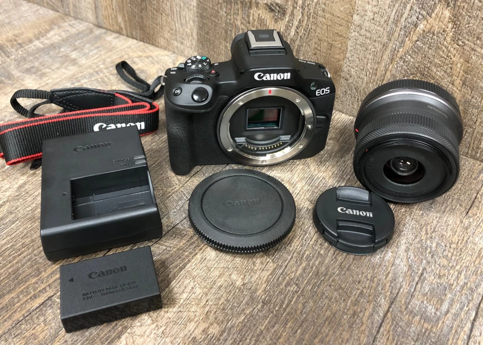 Canon EOS R50 24.2MP Mirrorless Camera Bundle RF-S 18-45mm Lens  1000 Shutter Ct - Image 1 of 4