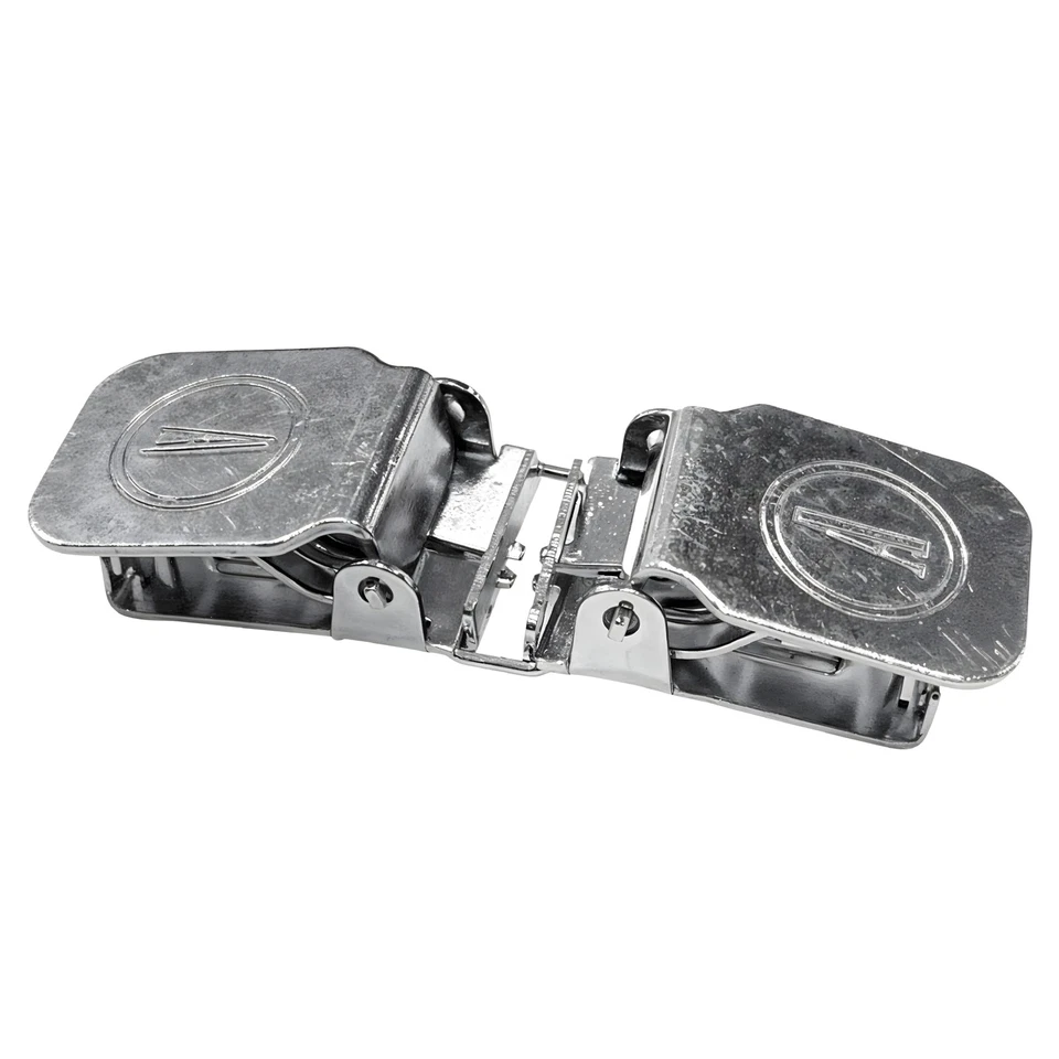 PEQUEÑOS CLIPS/ABRAZADERAS DURADEROS PARA UNIR PARA EXHIBIR 2 ALFOMBRAS TAPIZ PIELES Foto 1 de 4