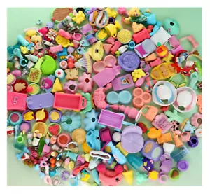 Accessori carini casuali 25 pezzi collare cibo fiocchi gonna adatto lps giocattoli animali bambini gioco - Foto 1 di 8
