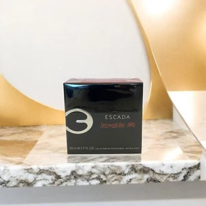 Escada Incredible Me Eau Parfum 50ml. EINGESTELLT. Gourmand! Versiegelter Karton. - Bild 1 von 8