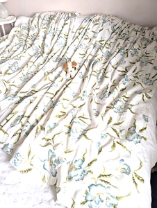 Pair Of Sanderson Cream Blue Floral Cotton Lined Curtains 72" long 65.5" wide - Picture 1 of 9