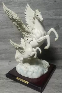 Vintage The Juliana Collection Pegasus Horses, Resin Figurine On Wooden Base 🐎 - Picture 1 of 24
