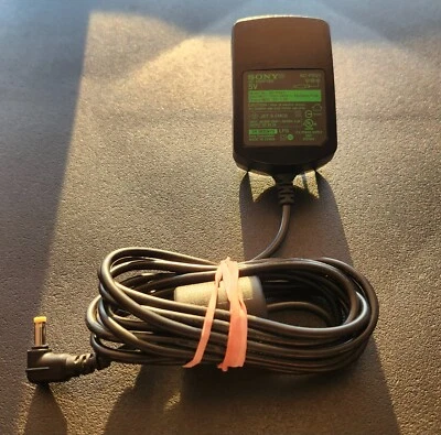 Fuente de alimentación original Sony AC-P5V1 compatible con AC-P5V2 AC-P5V4 5V 2A - probada Foto 1 de 4