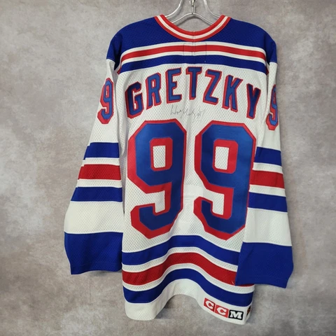 Autographed CCM Cosby Authentic New York Rangers Wayne Gretzky 99 Jersey 48 XL Cover