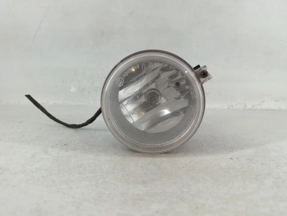 Оригинальная передняя фара для правостороннего пассажира Chrysler Sebring 2010-2010 годов выпуска N9Q4H - Изображение 1 из 4