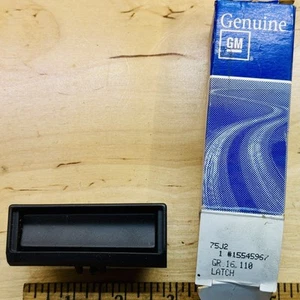 NOS genuine GM 15545967 Instrument Panel Compartment Door Latch - Picture 1 of 3