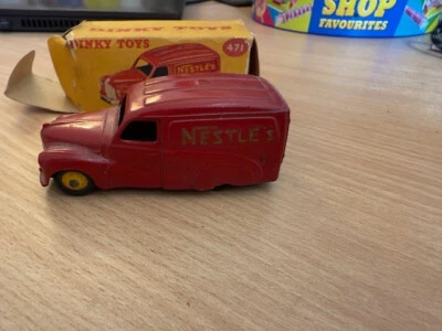 ORIGINAL BOXED DINKY 471 NESTLE AUSTIN VAN - Image 1 of 3
