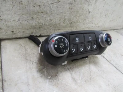 Unidad de control de clima manual de temperatura de aire acondicionado Hyundai Tucson 2010-2013 OEM Foto 1 de 4