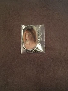 JURASSIC WORLD DOG TAG Bryce Dallas Howard as Claire Dearing #9 - Picture 1 of 2