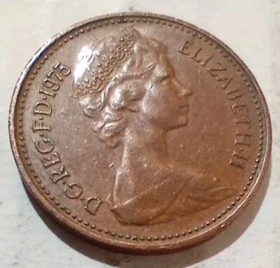 Moneda de un centavo nueva 1975 Reino Unido GB Isabel II británica de 1 penique Foto 1 de 2