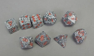 Chessex gesprenkelte alte Form Mix Granit 9 Stck polyedrische Würfel Set mit Pips OOP - Bild 1 von 2