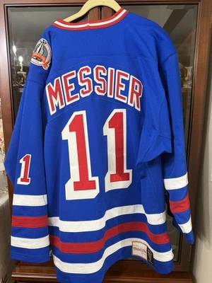 Camiseta autêntica Mark Messier Mitchell Ness NY Rangers tamanho 48 - Imagem 1 de 4