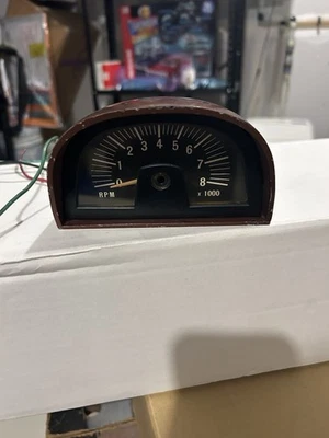 Винтажный тахометр на капот Dixco Yenko Deuce Chevrolet 69 70 Nova - Изображение 1 из 4