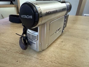 Hitachi DZ-MV350E DVD Camera/Recorder Tested Working with Charger and Battery - Picture 1 of 14